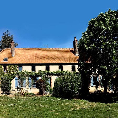 Le Clos Des Artistes - Gite Turny Luaran gambar
