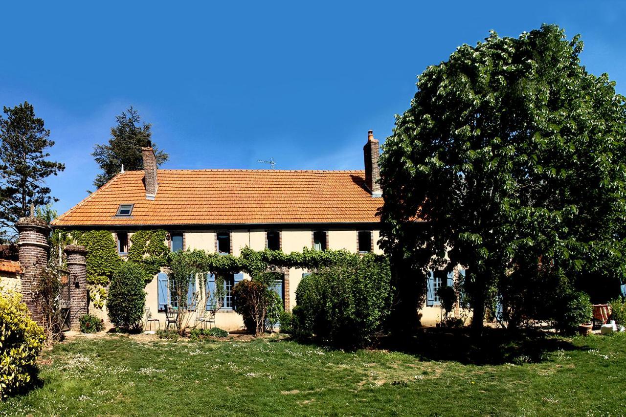 Le Clos Des Artistes - Gite Turny Luaran gambar